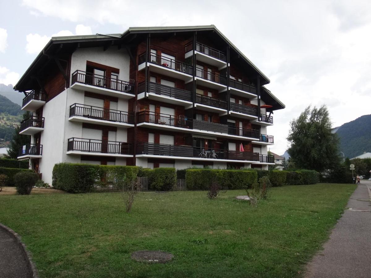 Mont Blanc Holidays Dans Residence Avec Gardien Sallanches Exterior photo